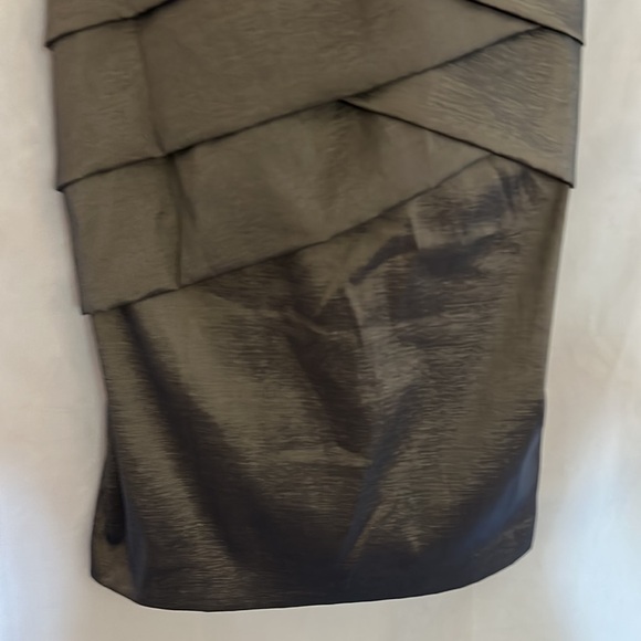 NWT NW COLLECTIONS METALLIC BODYCON DRESS (S) - Picture 5 of 9